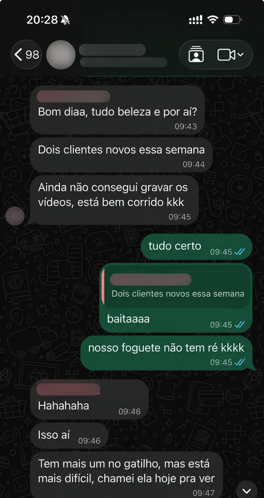 Print de conversa com cliente da ReAu comemorando resultados